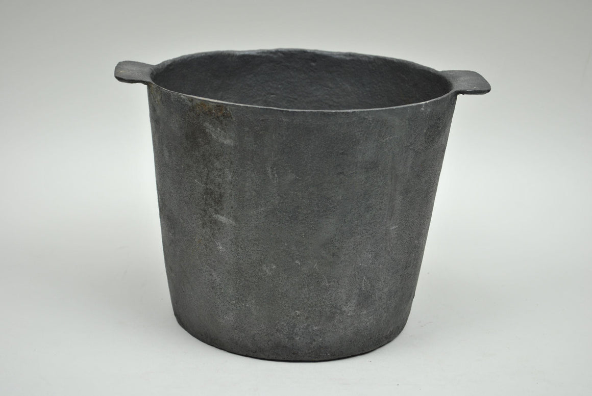 Hand Smithed Or Cast Iron Pot