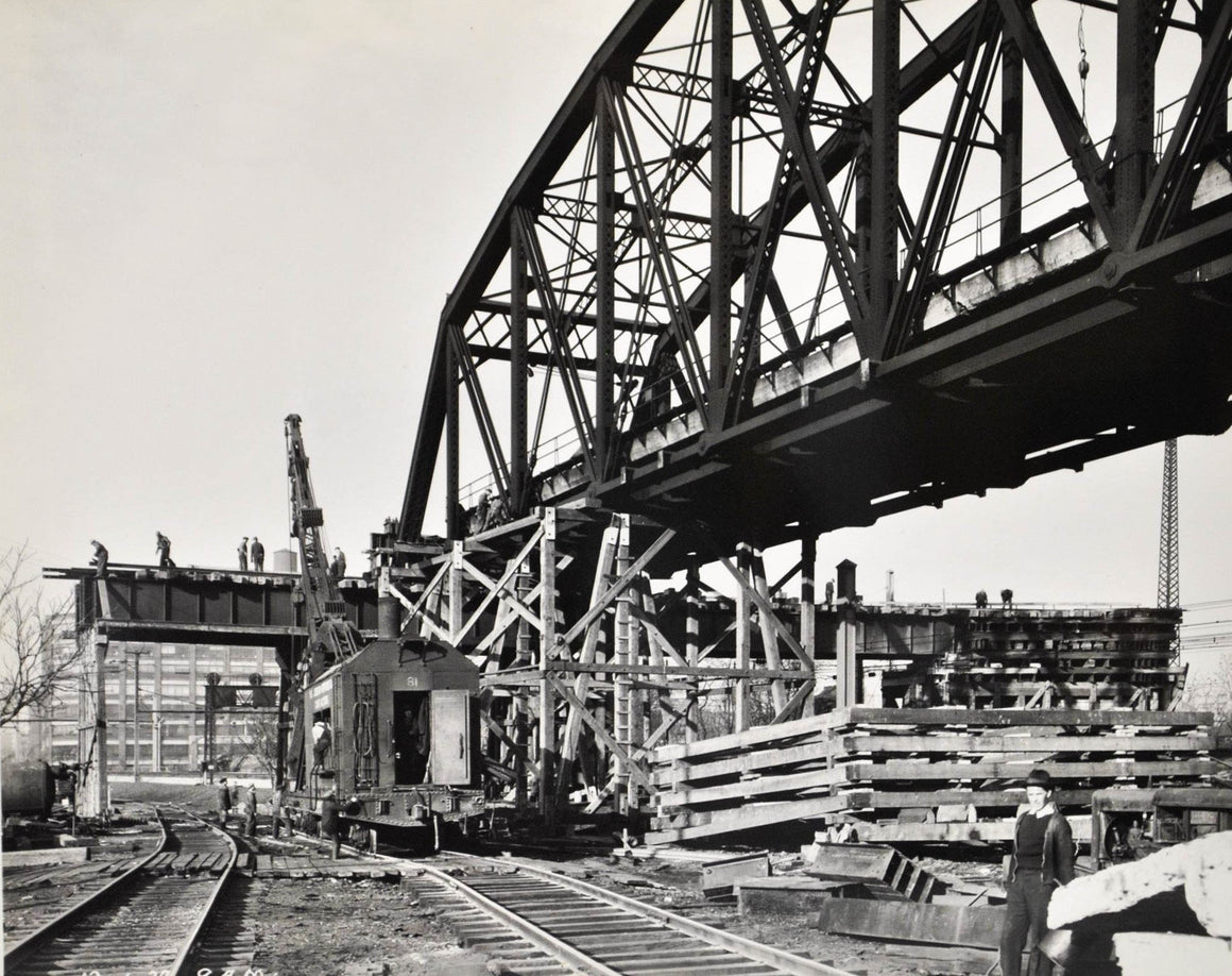 Removing Pennsylvania Railroad Hudson & Manhattan Passover Photo 1937