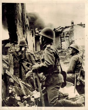 WWII Press Photo Japanese Mopping Up Operations Chapei District Shanghai  1937