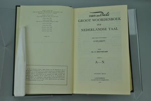 Groot Woordenboek der Nederlandse Taal by Van Dale 1970